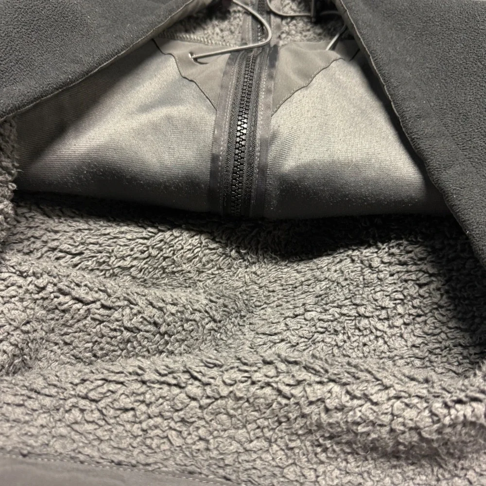 Black Fur Lined North Face‎ Zip Up